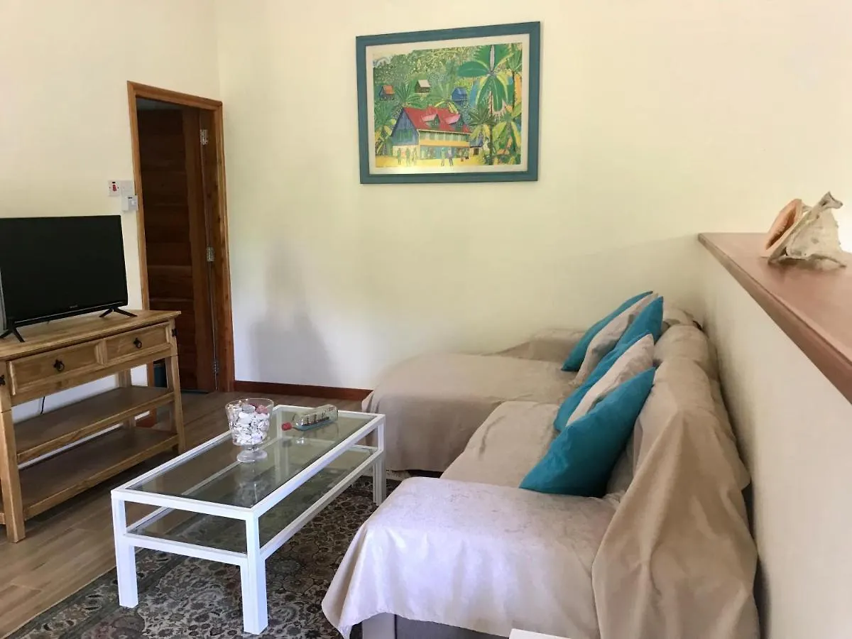 Rock And Palm Lodge Self Catering Appartment Baie Lazare  Seychelles