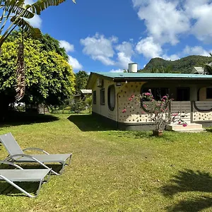 88 Days Self Catering Holidays & Chalet